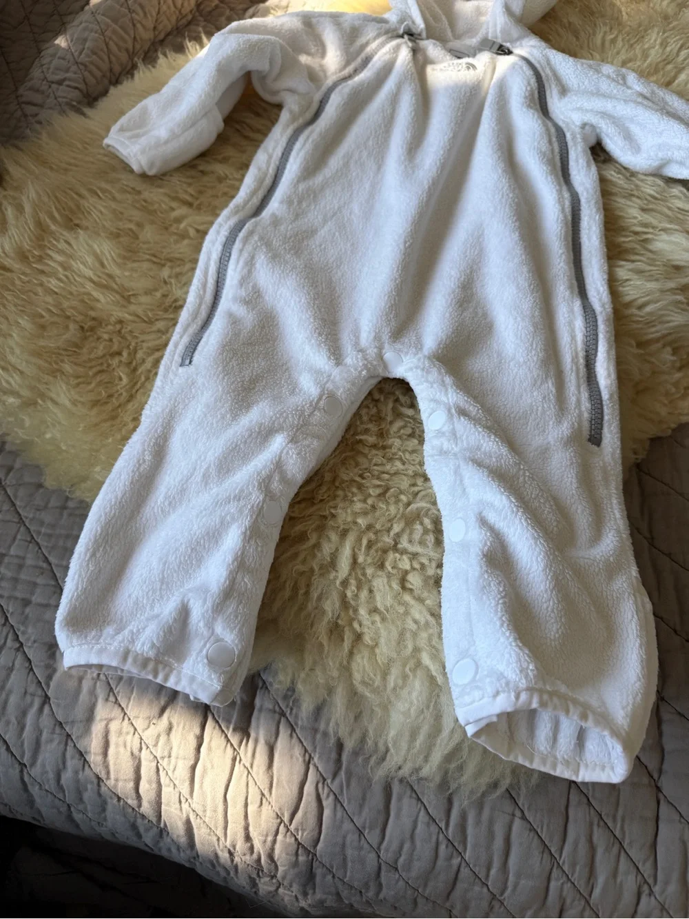 The North Face White Hooded Baby Bunting One-Piece Fleece 6-12 mo